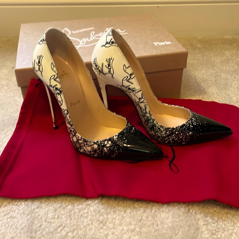 Christian Louboutin So Kate 120 black snow